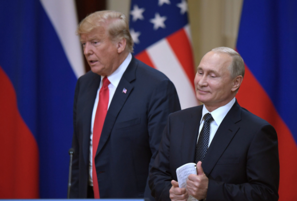 Дональд Трамп и Владимир Путин. Фото: &copy; РИА Новостм/Сергей Гунеев&nbsp;