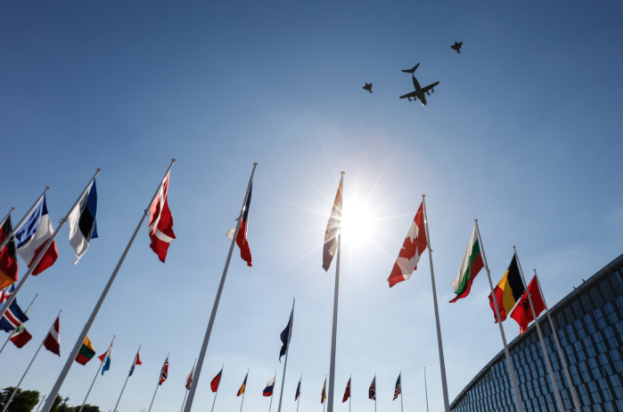 Флаги стран-членов НАТО. Фото: &copy; РИА Новости/Алексей Витвицкий&nbsp;