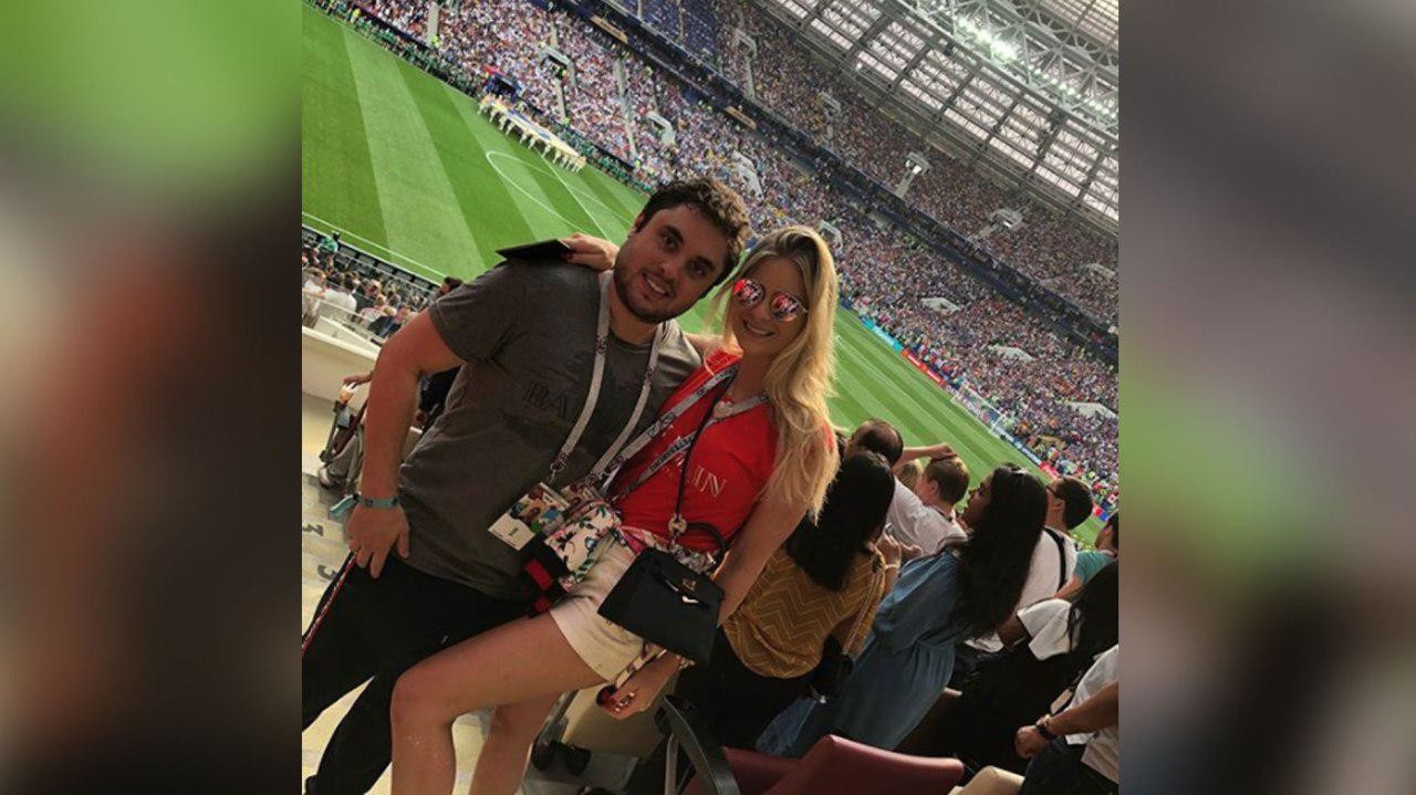 Жулиана Трофа с мужем на финале ЧМ-2018. Фото © Instagram/julianatmaia