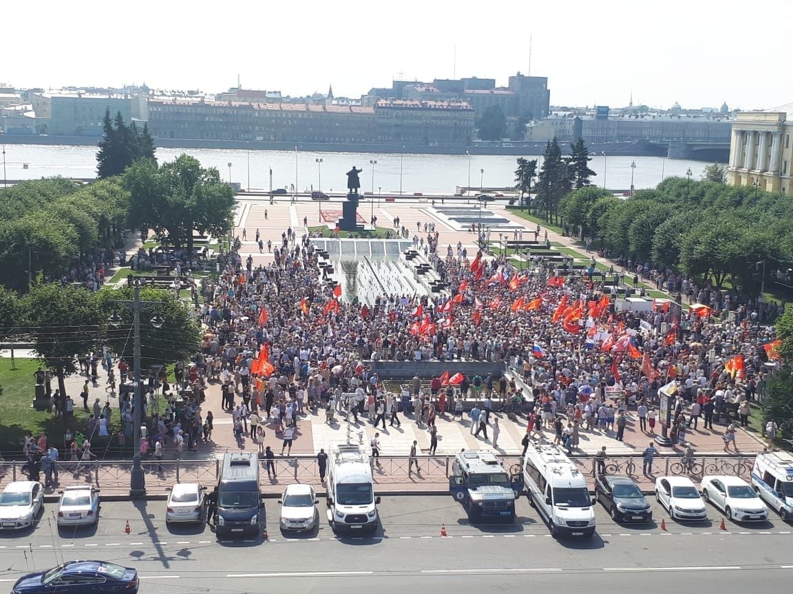 
Митинг в Санкт-Петербурге. Фото: &copy;LiveCorr

