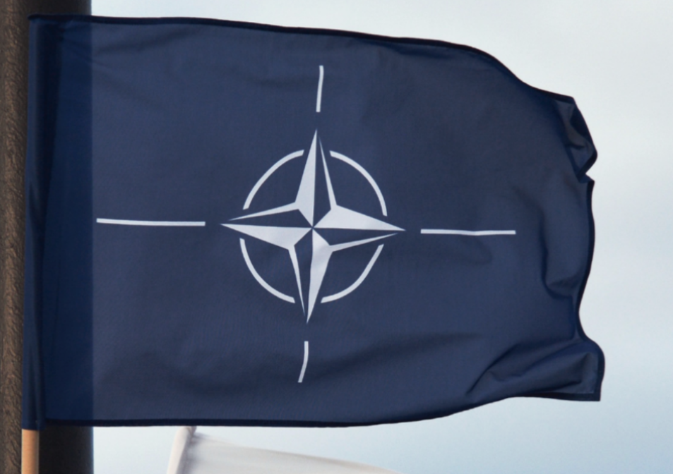 Флаг НАТО. Фото: &copy; РИА Новости/Алексей Витвицкий