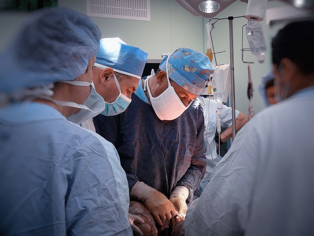 Московские врачи удалили пациенту 20-килограммовую опухоль