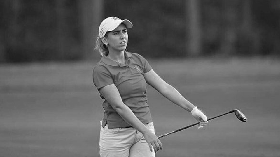 Селия Баркин. Девушка гольфистка.