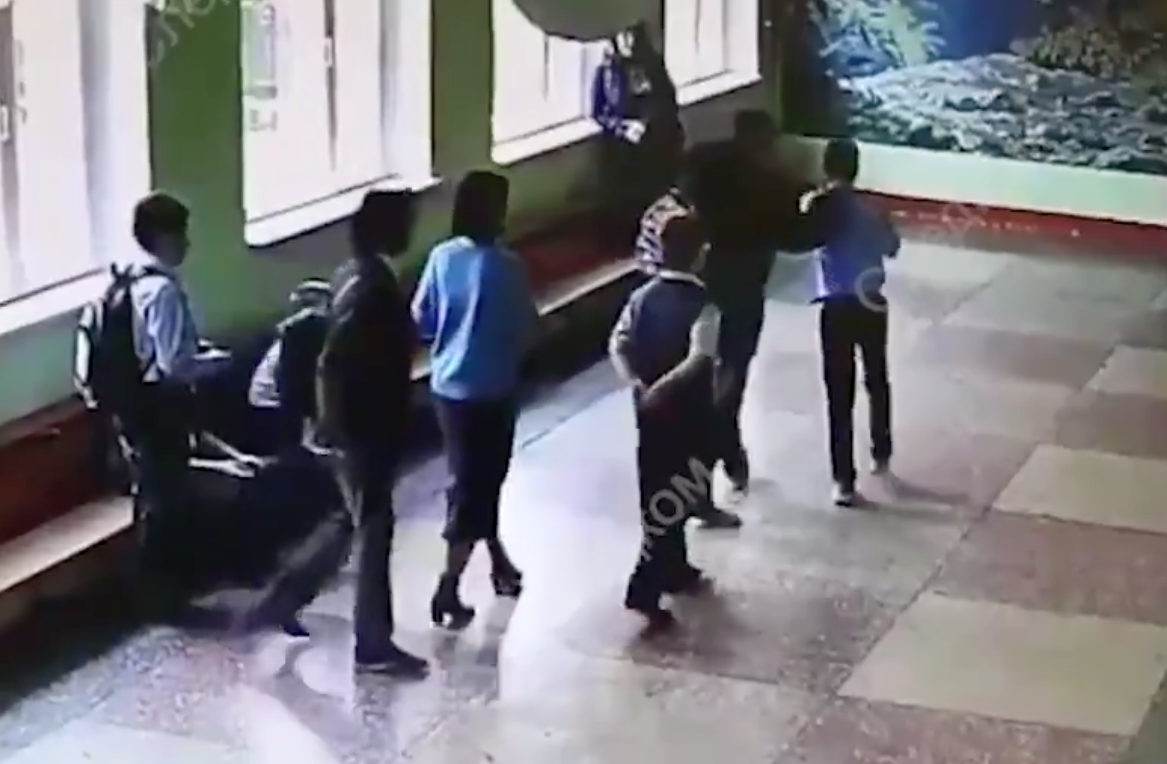 Избиении второклассника в частной школе.