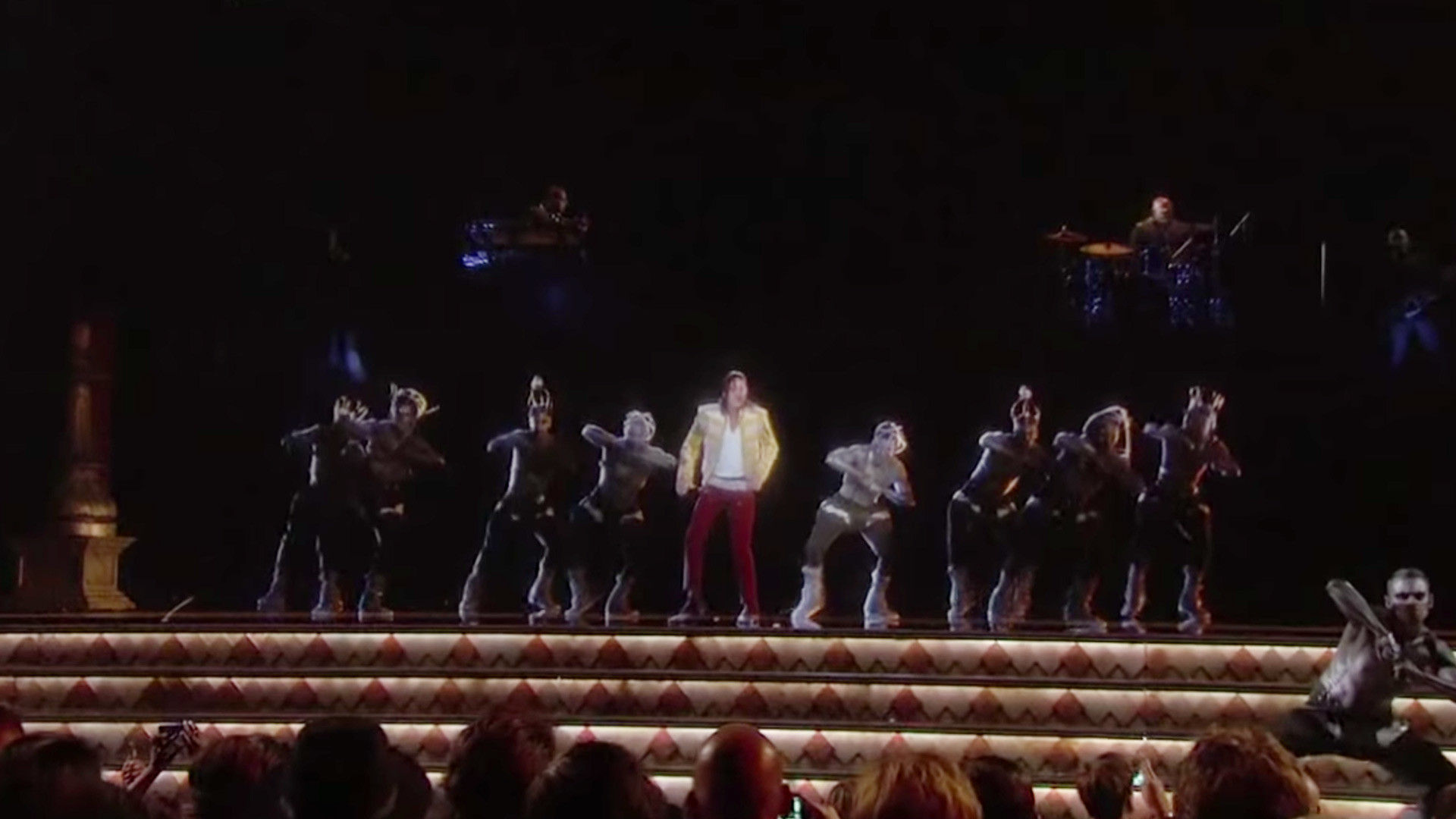 Скриншот видео: youtube / Michael Jackson