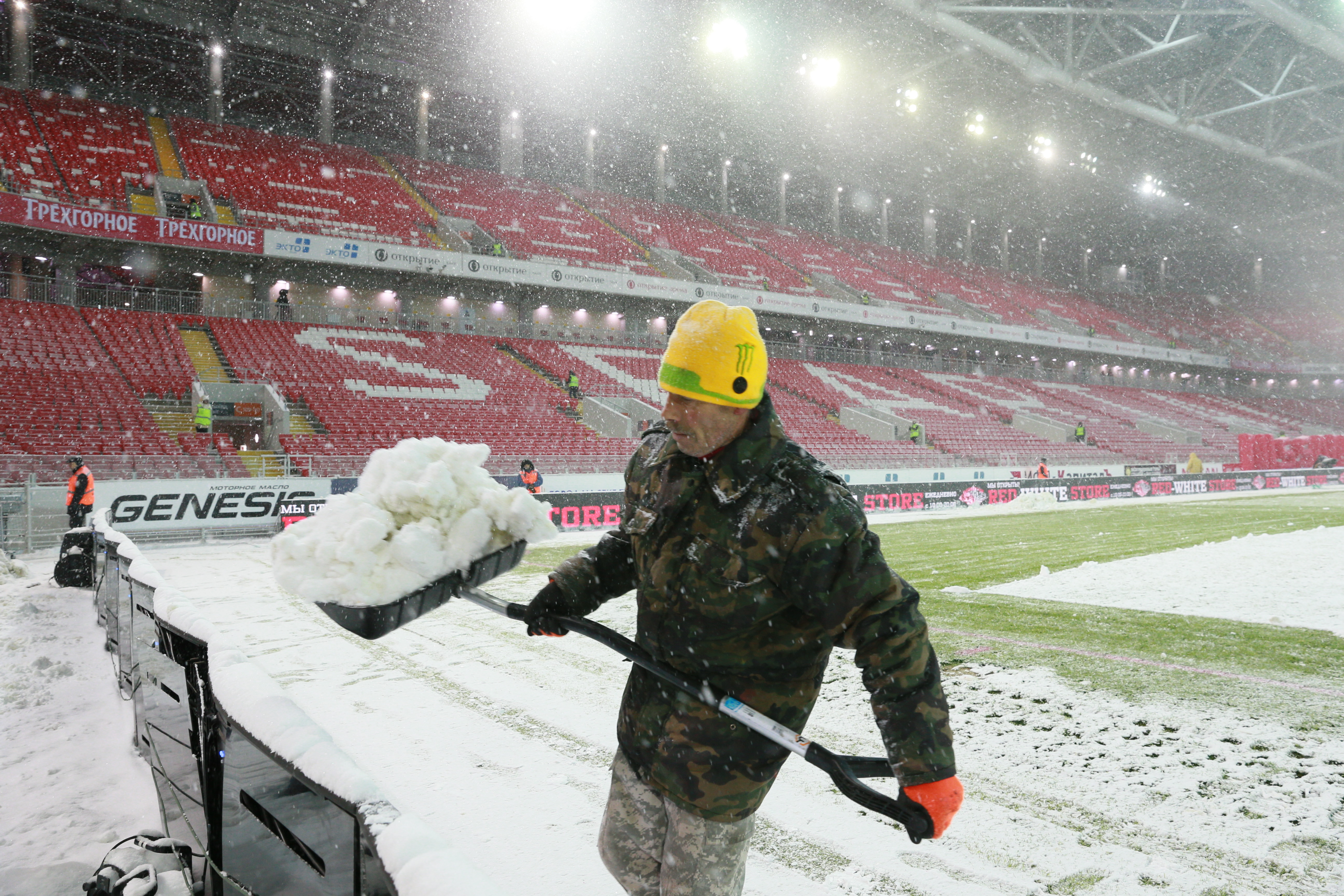 Типичная для российского футбола картина в ноябре - декабре. Фото: &copy; РИА Новости/Антон Денисов