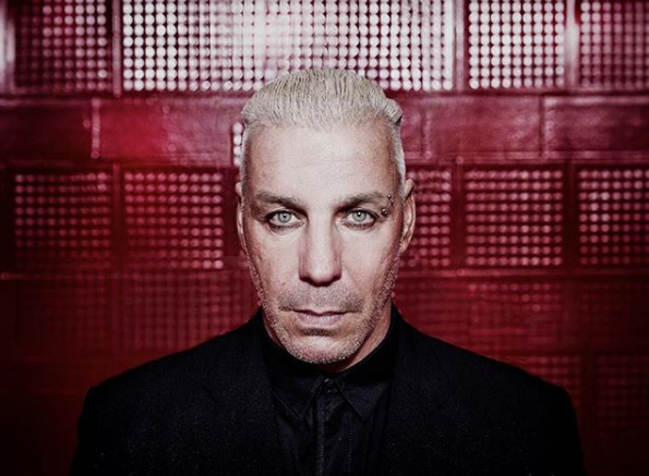 <p>Фото: © Instagram/<a href="https://www.instagram.com/lindemann.till/" title="lindemann.till">lindemann.till</a></p>
<div>
<div></div>
</div>
<div>
<div>
<div></div>
</div>
</div>