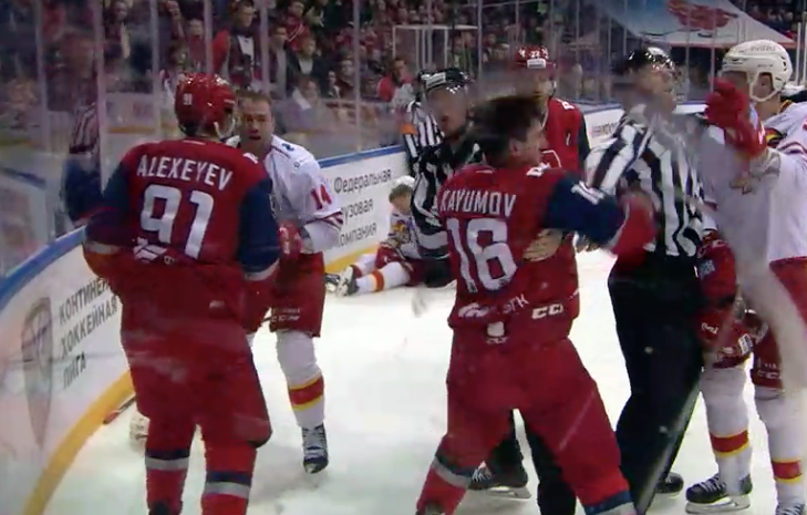 Кадр видео: © video.khl.ru