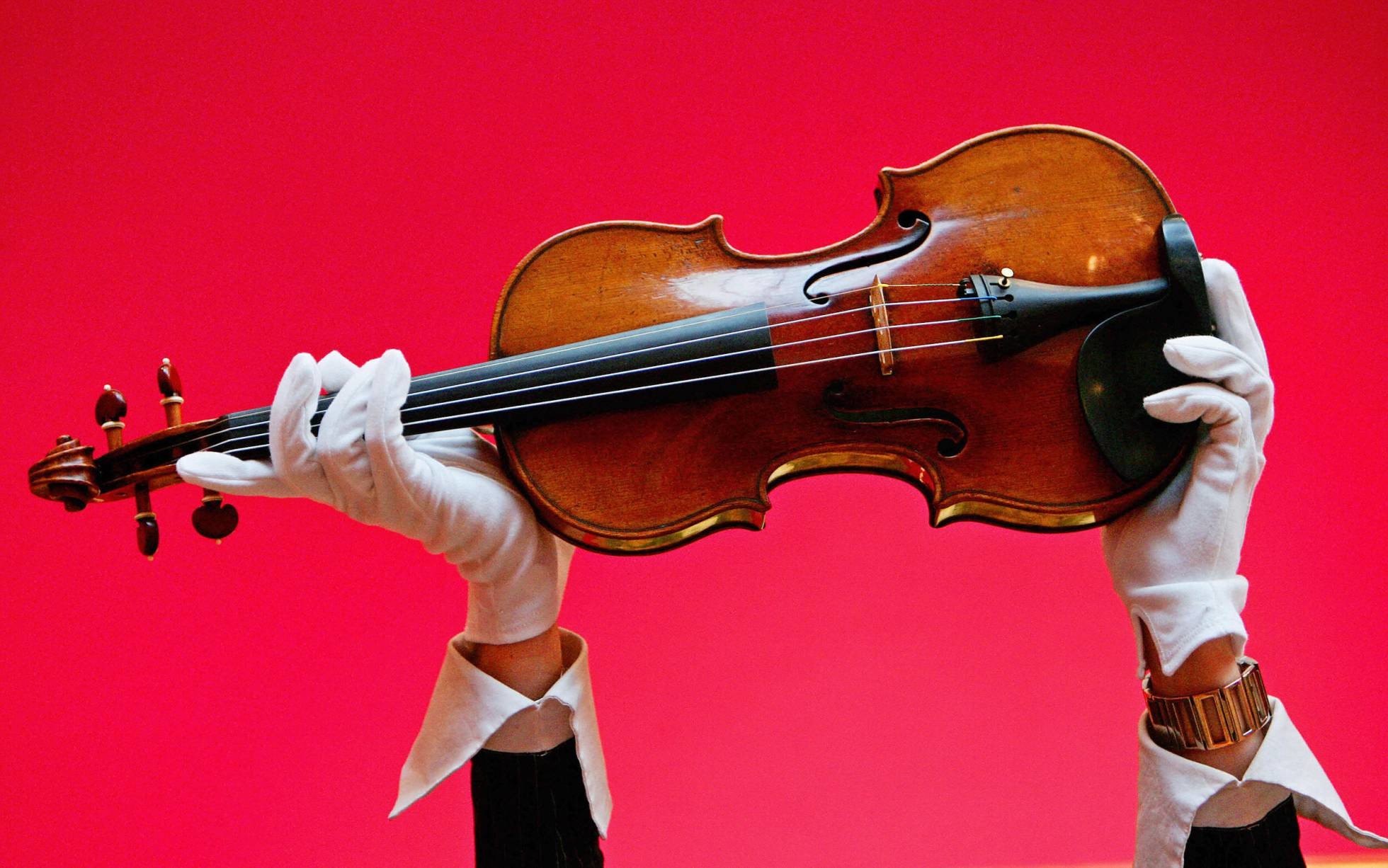 В Испании разыскивают владельца предполагаемой скрипки Страдивари