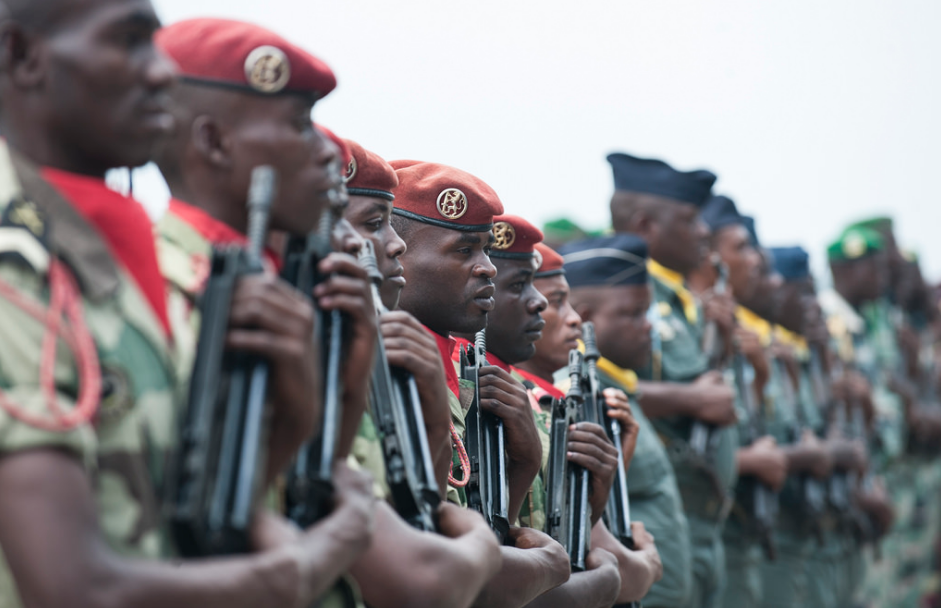 Представители вооружённых сил Габона. Фото: &copy; Flickr/DoD News