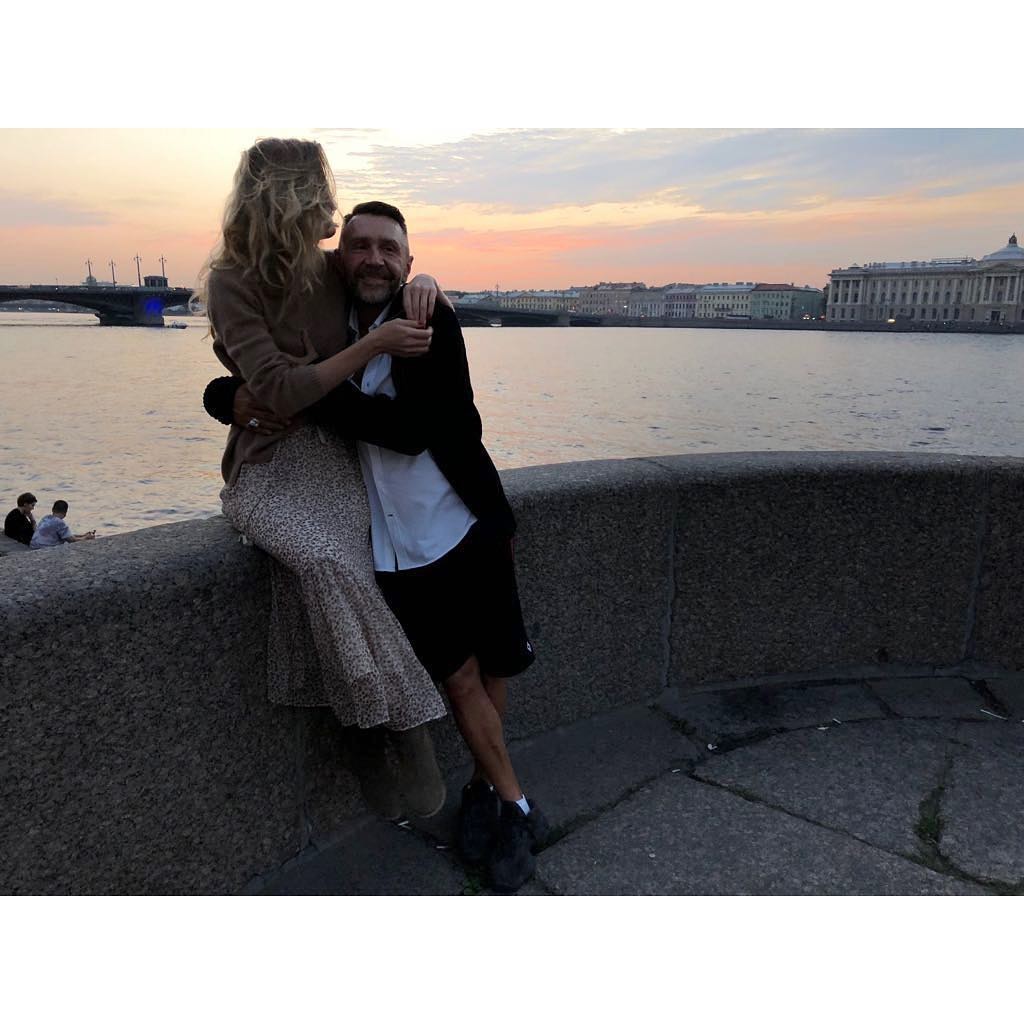 Сергей Шнуров и Ольга Абрамова. Фото: instagram / shnurovs