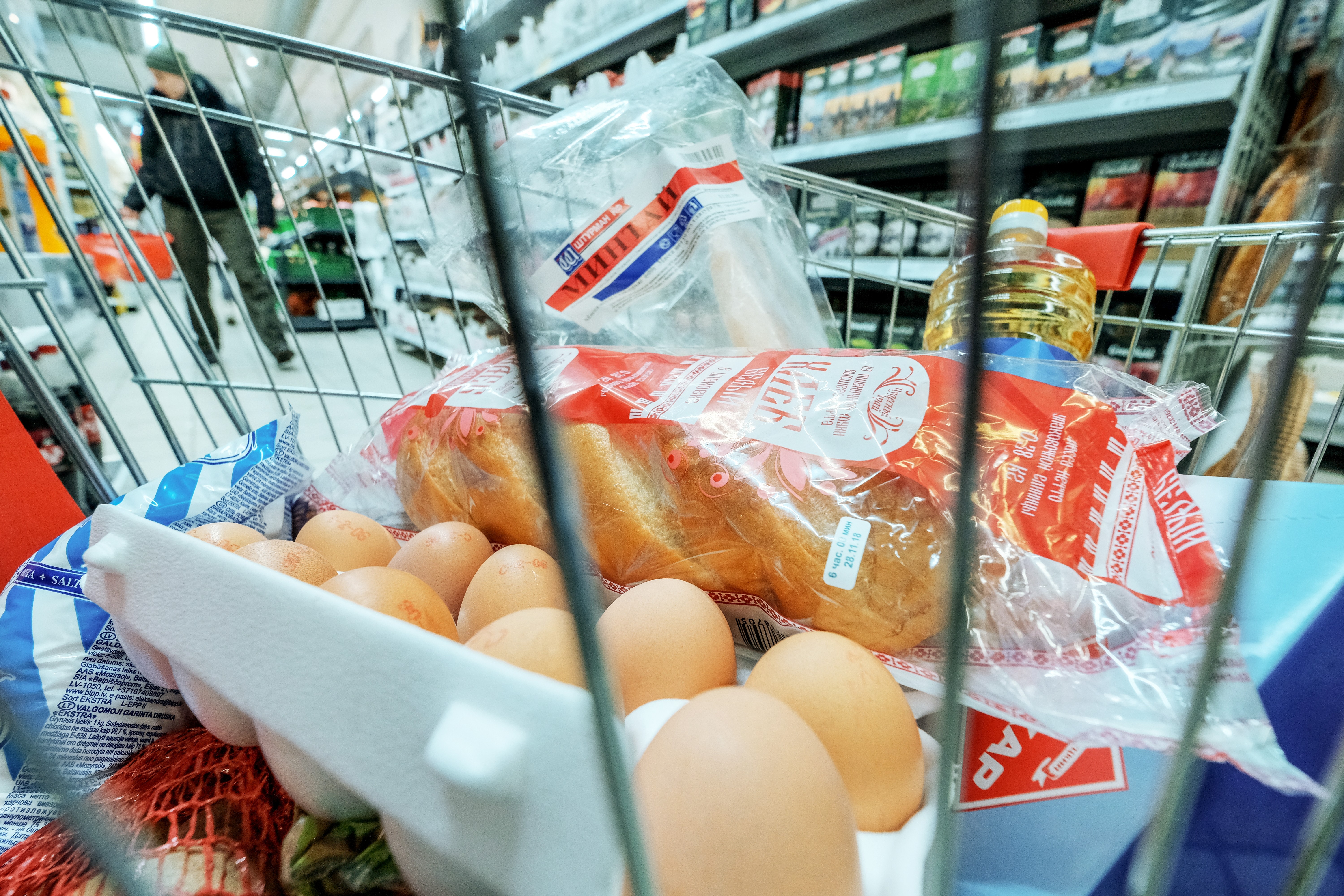 Продавать еду. Продуктовая корзина. Продукты из Кыргызстана. Иностранные продукты. Фейки о подорожании продуктов.