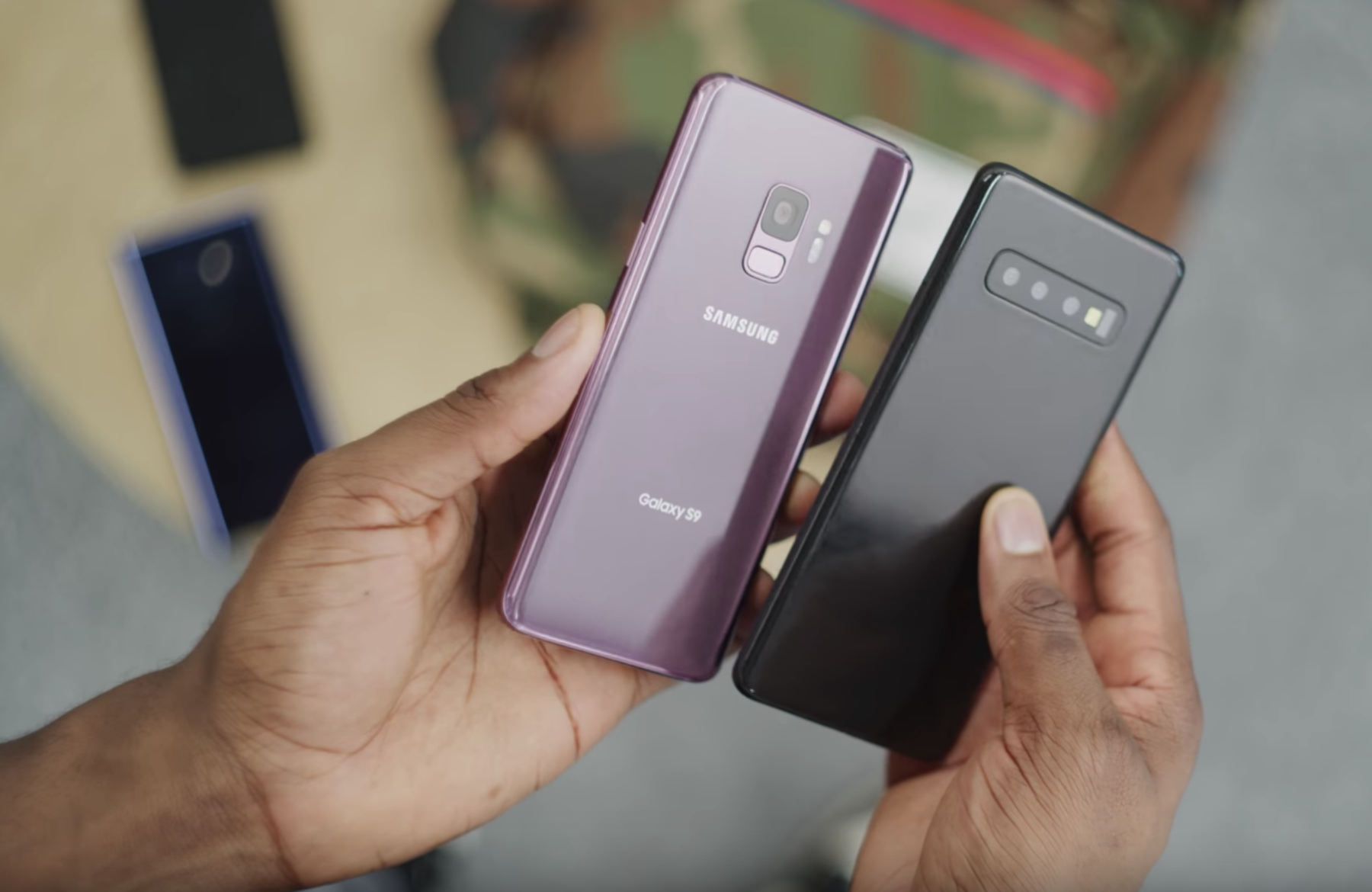 Авторитетный блогер показал Galaxy S10 и S10+ на видео