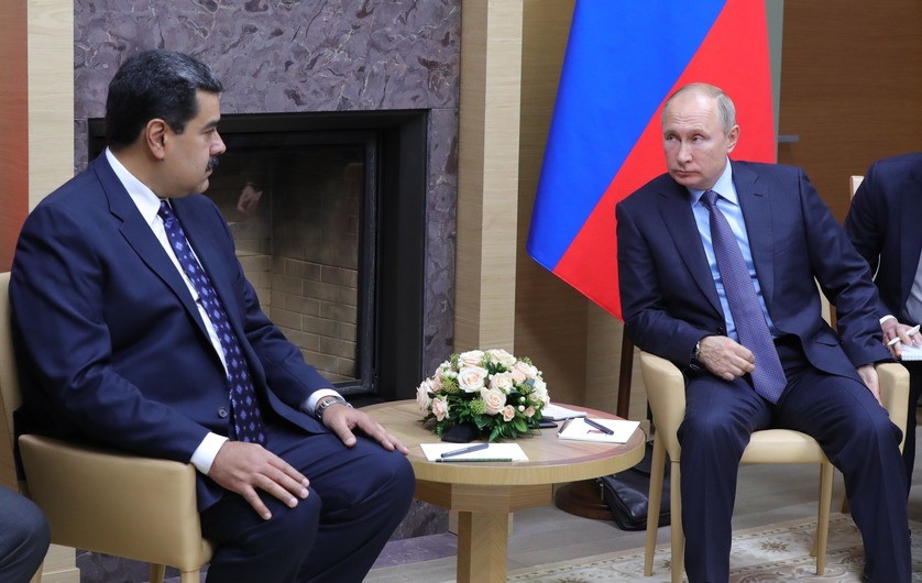 Президент России Владимир Путин и президент Венесуэлы Николас Мадуро (слева). Фото: ©  РИА "Новости" / Михаил Климентьев
