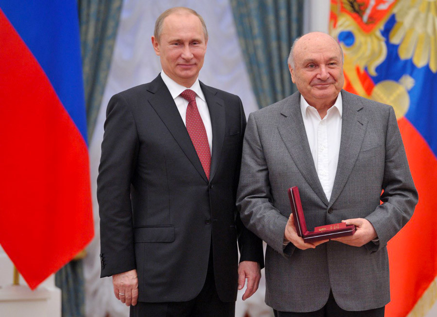 Владимир Путин и Михаил Жванецкий. Фото: © РИА Новости/Алексей Никольский
