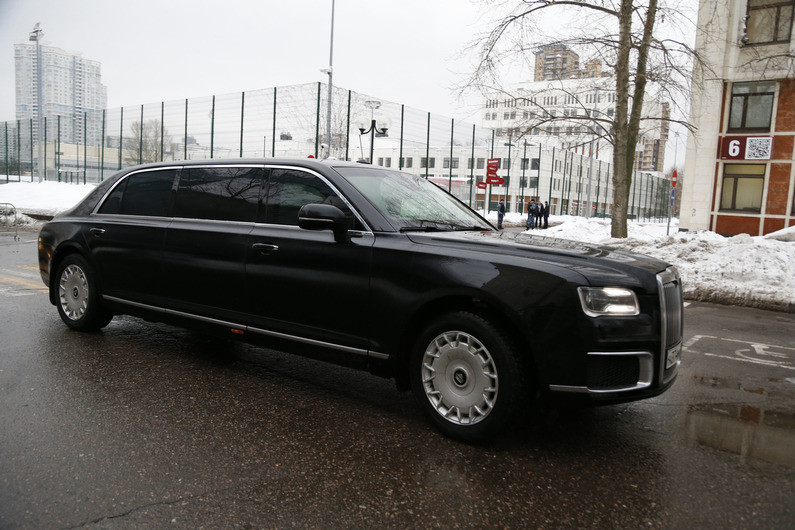 В США назвали Aurus конкурентом Bentley и Rolls-Royce
