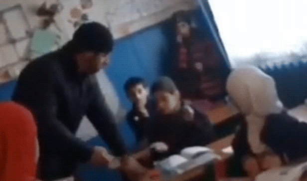 В Дагестане учитель избил школьника линейкой прямо на уроке