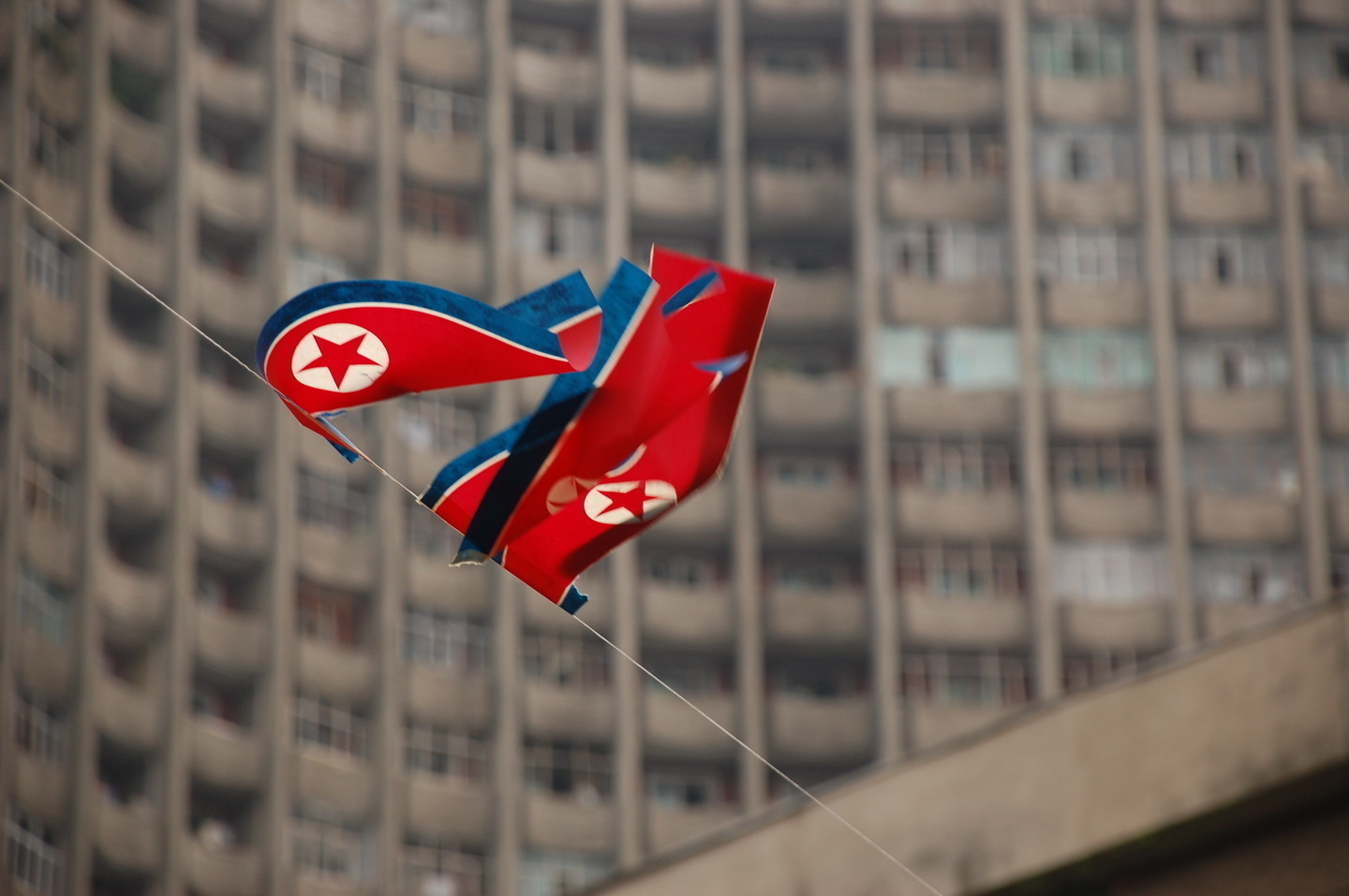 Флаг КНДР. Фото: © flickr/stephan
