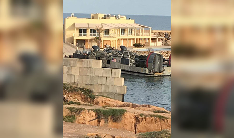 Эвакуация военных США из Ливии. Фото: twitter.com/Abdulrahman Ghummied
