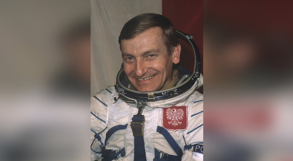 Польский космонавт. Первый польский космонавт. Польский космонавт. Польский космонавт. Первый польский космонавт.