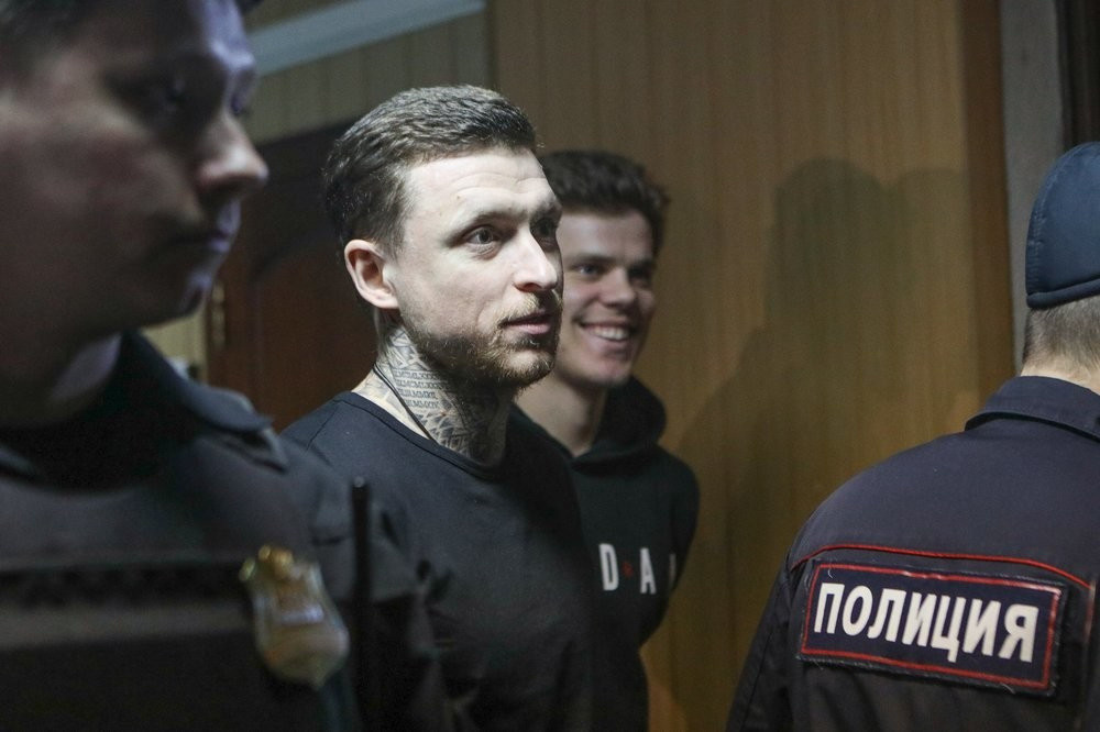 Павел Мамаев и Александр Кокорин (на заднем плане). Фото: © Агентство городский новостей "Москва"/Андрей Никеричев
