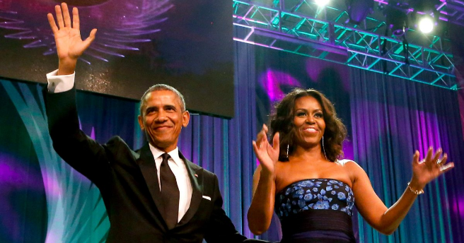 Барак и Мишель Обама. Фото: © Twitter/Screenlife4
