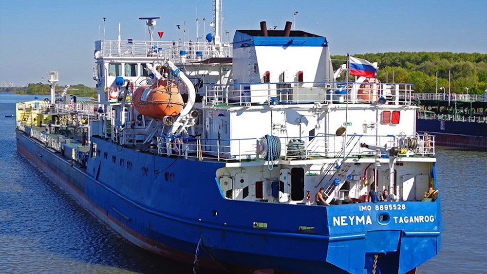 Российский танкер Neyma. Фото © АО "ТВ Центр"
