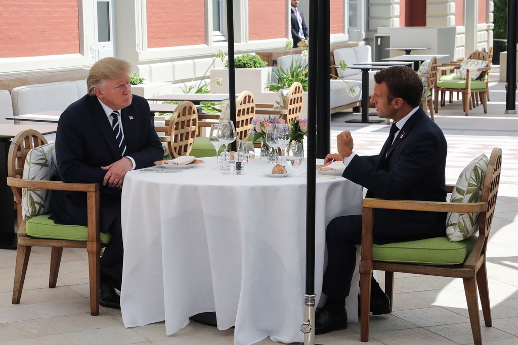 Президенты США и Франции Дональд Трамп и Эмманюэль Макрон. Фото © EPA/ТАСС
