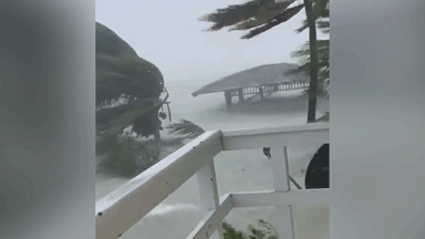 Ураган "Дориан" убил уже 44 жителей Багамских островов
