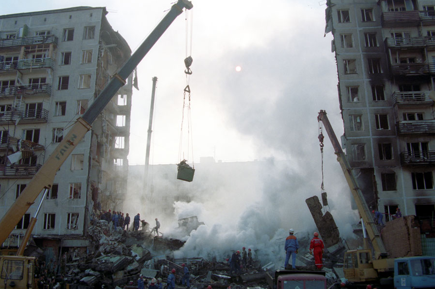 Теракт в москве показать видео. Взрывы домов в Москве 1999 Гурьянова. Взрывы жилых домов в России 1999.