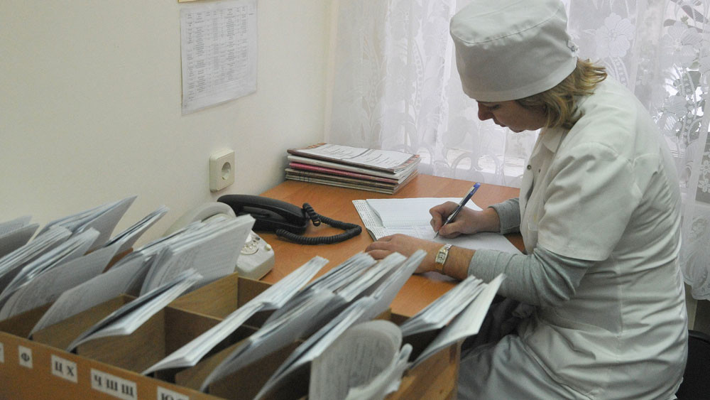 Медведев заявил, что врачи без страха должны выписывать обезболивающее