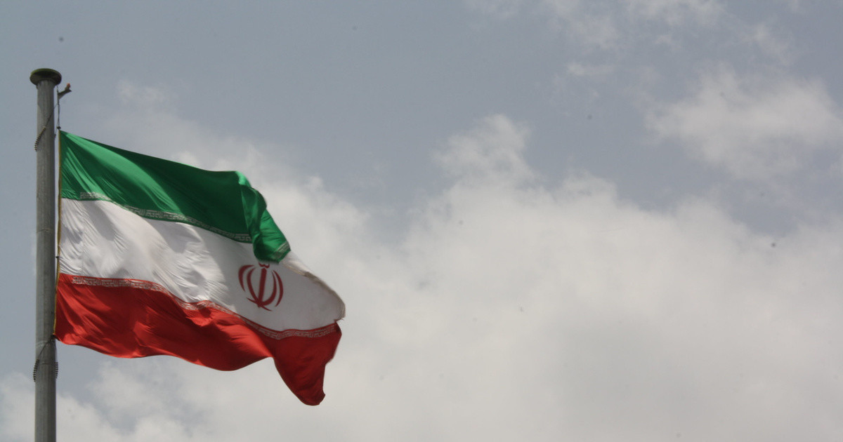Флаг Ирана. Фото © Flickr / Blondinrikard Fröberg
