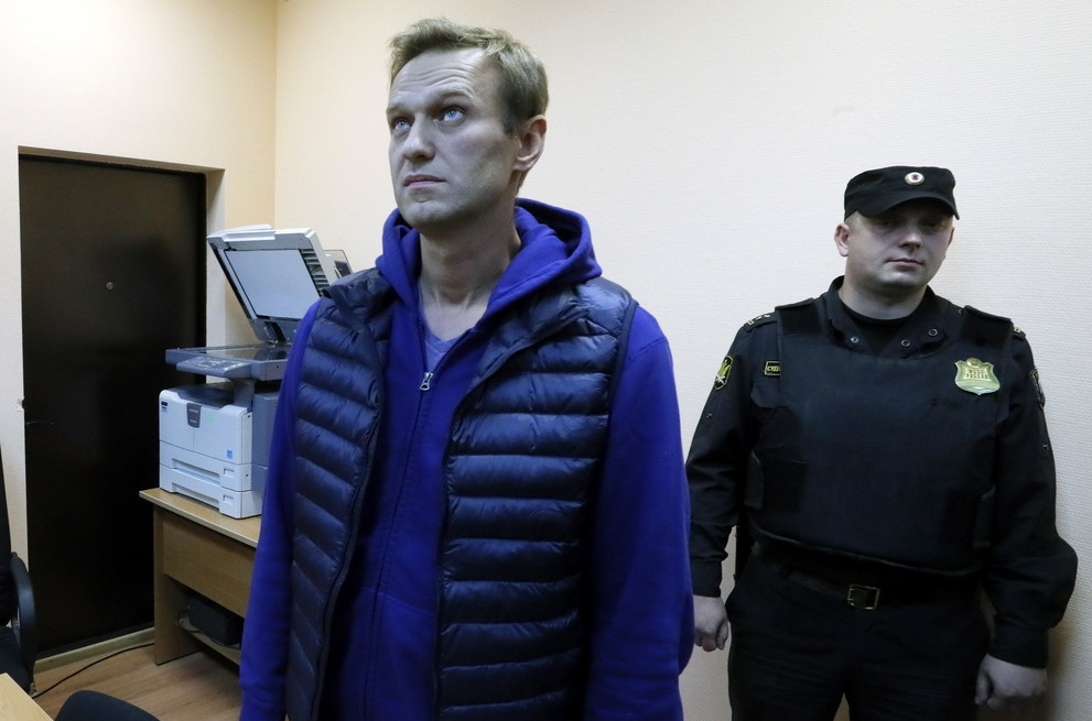Алексей Навальный в суде. Фото © ТАСС / EPA / YURI KOCHETKOV
