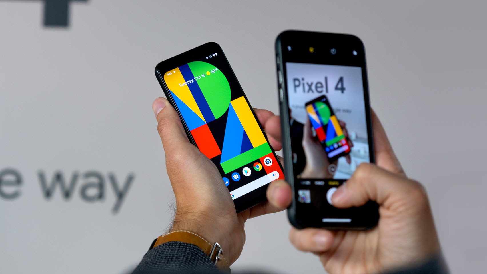 Приз за бездарность. Почему Google Pixel 4 и 4 XL — худшие смартфоны года