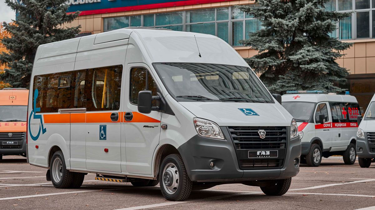 "ГАЗель NEXT" будет работать в "Яндекс.Такси" для маломобильных пассажиров