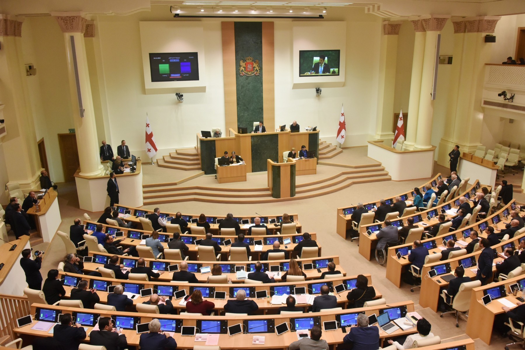 Фото © Официальный сайт парламента Грузии.
