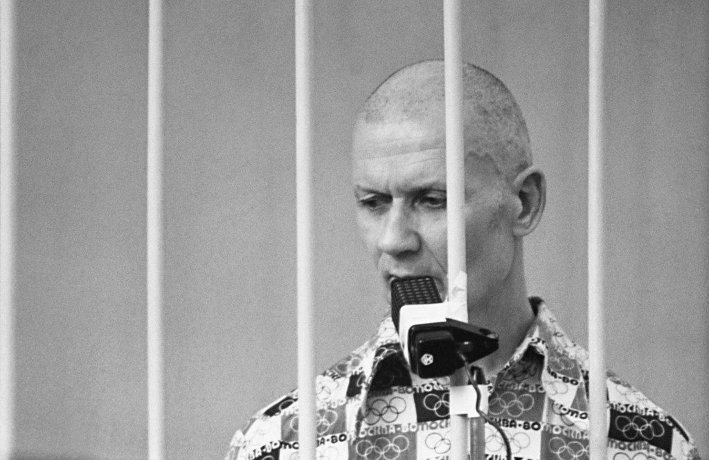 Андрей Чикатило даёт показания, 1992 год. Фото © Олег Недери / ИТАР-ТАСС
