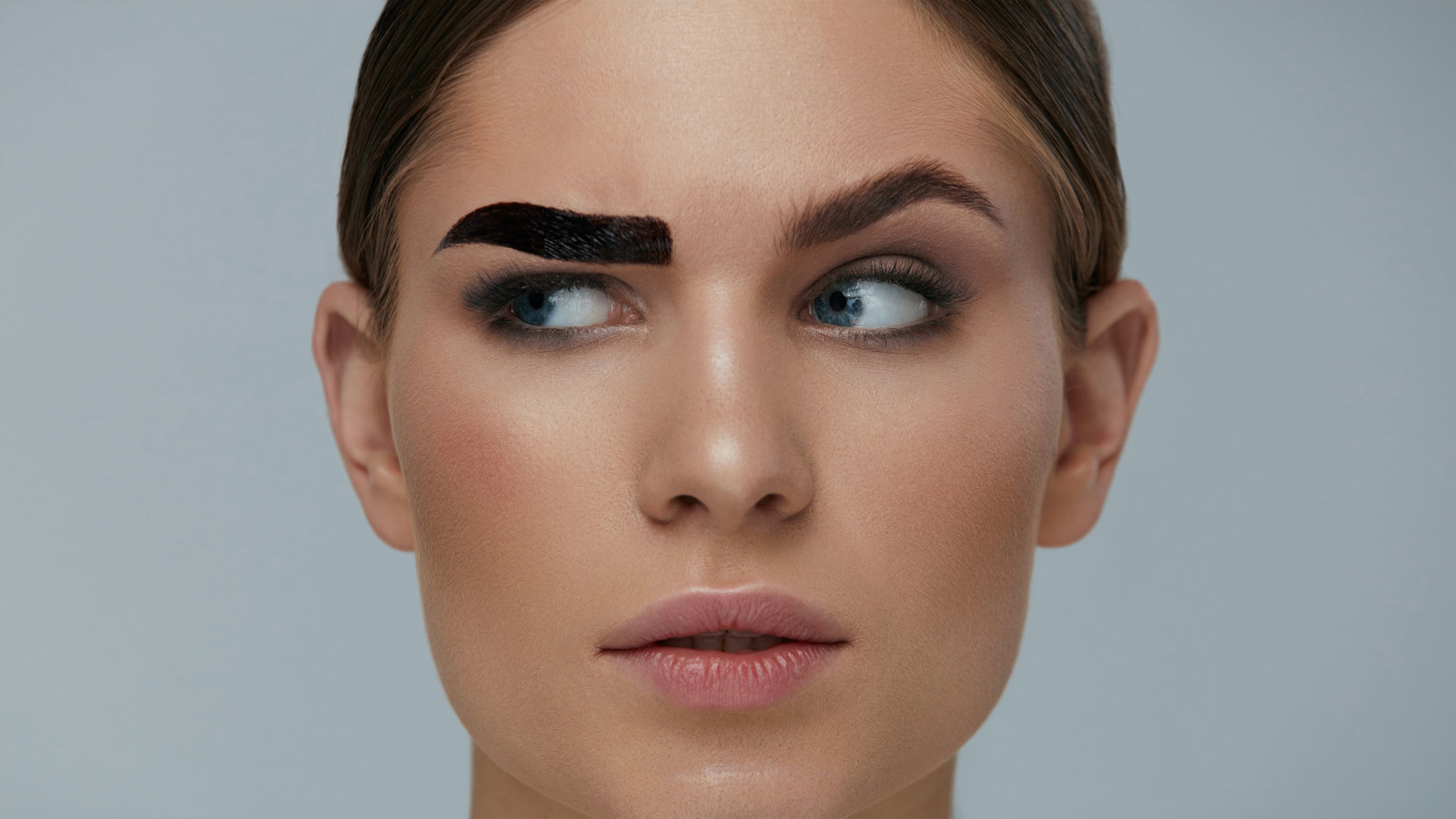 Обратная сторона перманентного макияжа: последствия, о которых надо знать до процедуры
