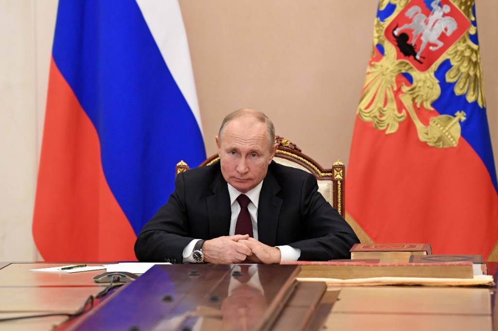 Путин заявил о намерении задействовать 