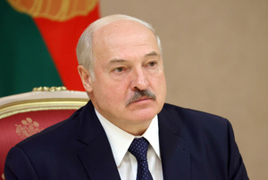 "Позорные подвякивания". Лукашенко жёстко прокомментировал санкции Киева против белорусских властей