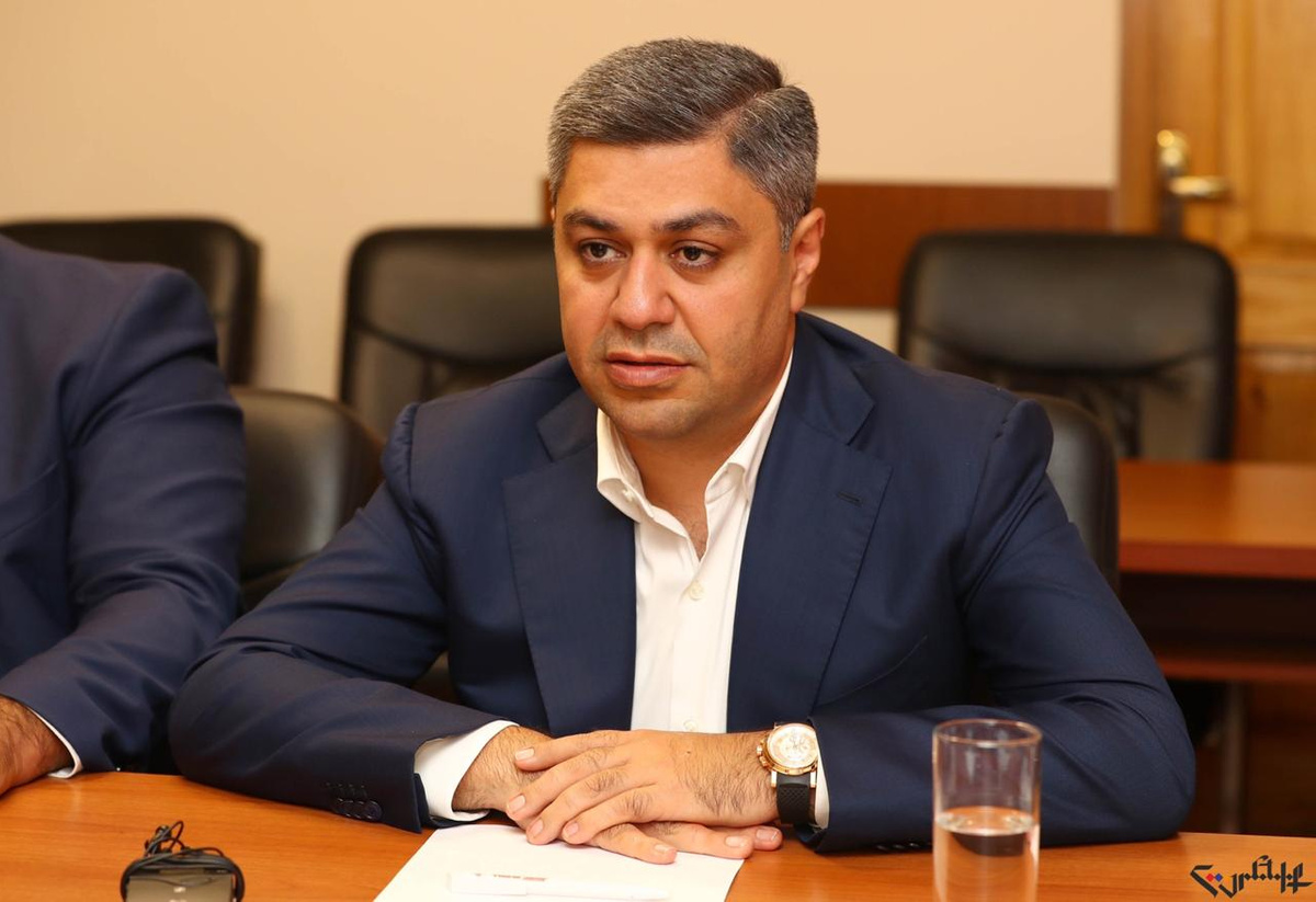 В Армении экс-главу СНБ не стали арестовывать по делу о подготовке покушения на Пашиняна