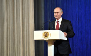 Путин поздравил Санду с победой на выборах президента Молдавии