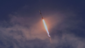 SpaceX может обнулить достижения "Роскосмоса". NASA планирует полностью отказаться от российских ракет
