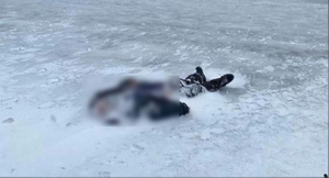 В центре Владивостока нашли вмёрзшего в лёд мужчину