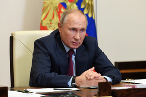 Путин поручил обеспечить жильём инвалидов до 2025 года