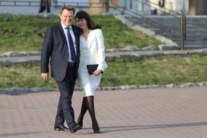 Против жены мэра Томска завели дело за сопротивление силовикам во время обысков