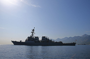 Американский эсминец "Дональд Кук" зашёл в Чёрное море