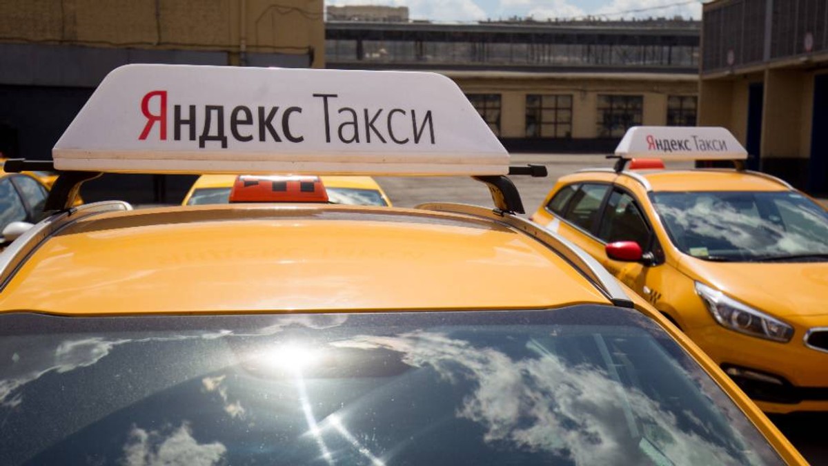 В Уфе слабослышащего водителя "Яндекс.Такси" отключили от сервиса за неотвеченный проверочный звонок
