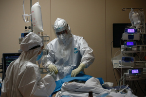 В России впервые с начала пандемии от коронавируса умерло более 500 человек за сутки