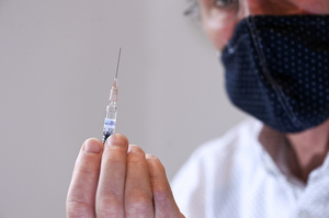 "Вектор" раскрыл данные о своей вакцине: сколько держится иммунитет и когда прививку надо будет повторить